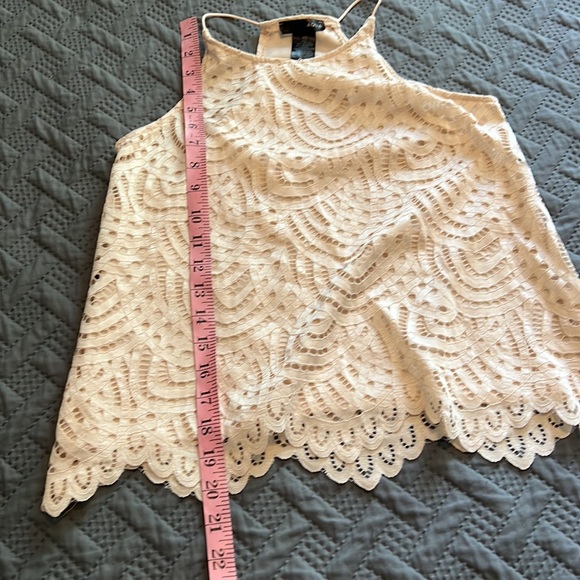 Aqua : Lace Cream Tank - X Small - Picture 5 of 7